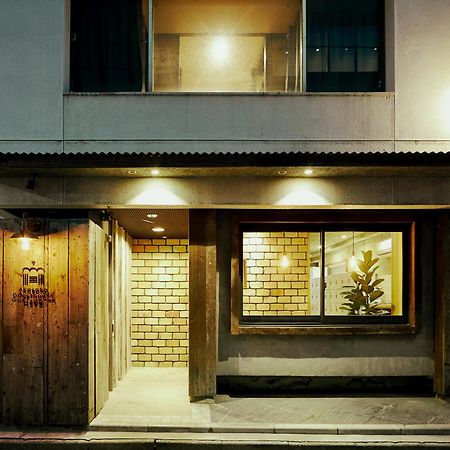 Akasaka Guesthouse Hive Tokyo Esterno foto