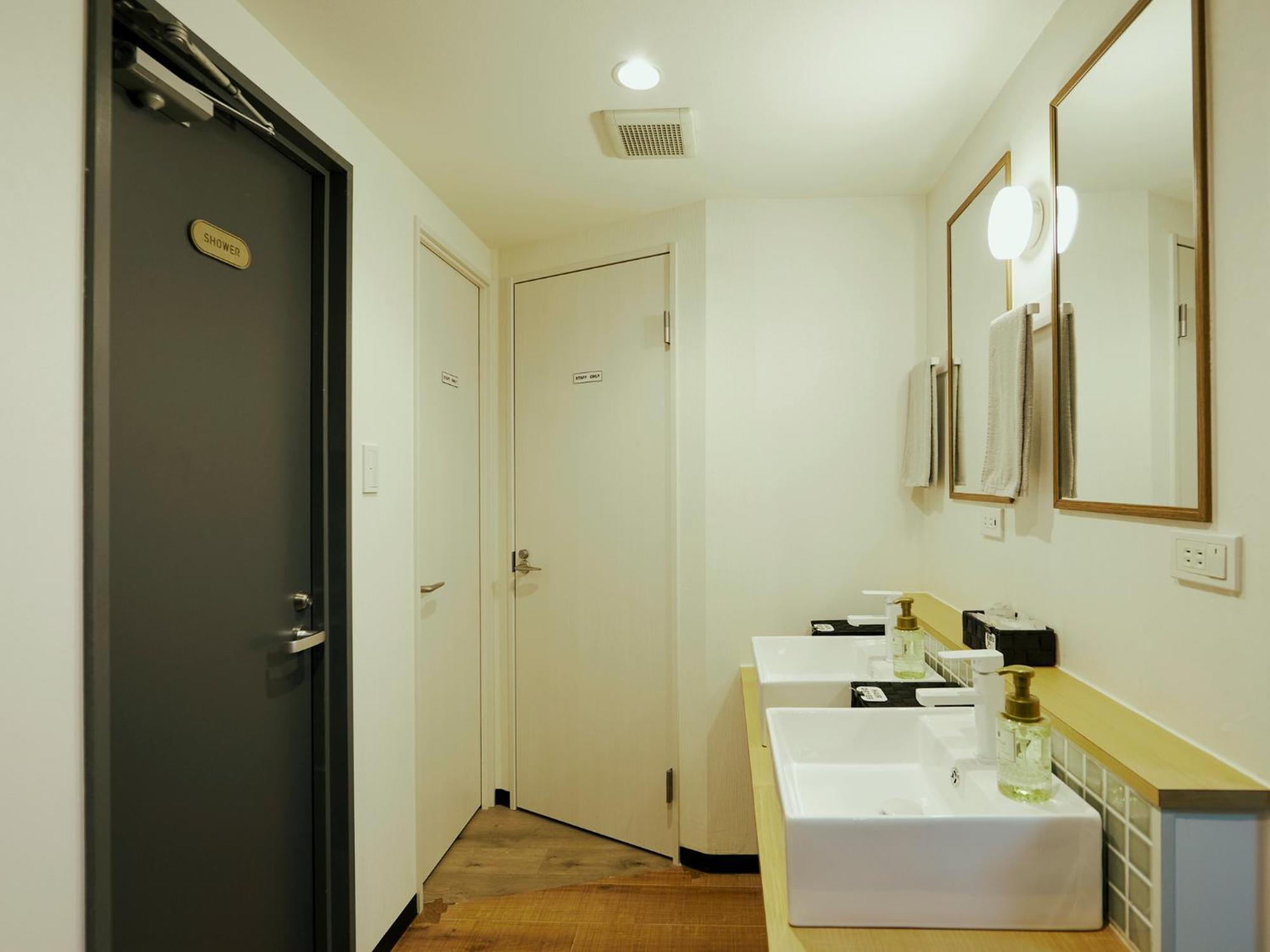 Akasaka Guesthouse Hive Tokyo Esterno foto